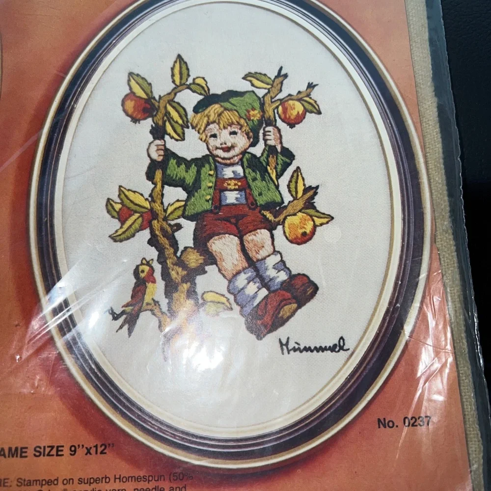 Paragon Needlecraft Exquisite Hummel Stitchery 0237 Apple Tree Children Boy Vtg